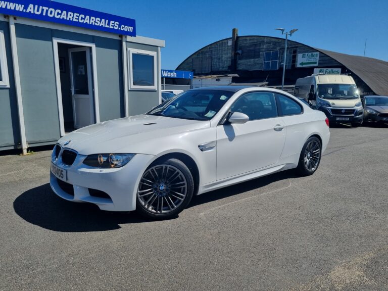 **SPECIAL OFFER** 2011 BMW M3 4.0 (414bhp) V8 MANUAL COUPE **FULL SERVICE HISTORY**ONLY 27800 MILES**BEAUTIFUL EXAMPLE** NOW ONLY £23,995